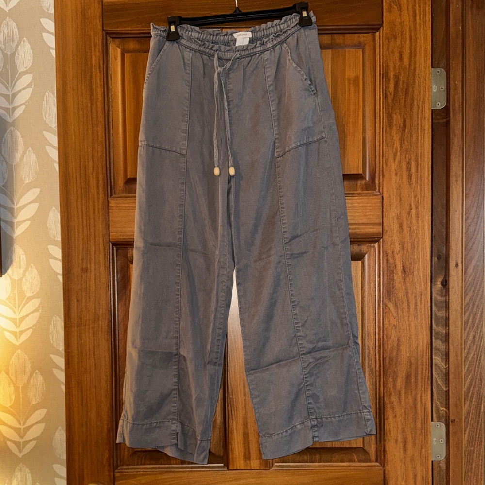 Casual Wide-Leg Drawstring Pants in Dusty Gray